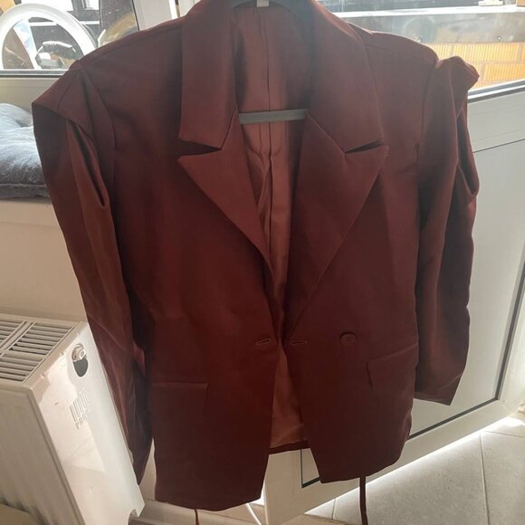 Puffed Shoulder Tie-Front Blazer - Oversized Sleeve Jacket - Picture 3 of 3